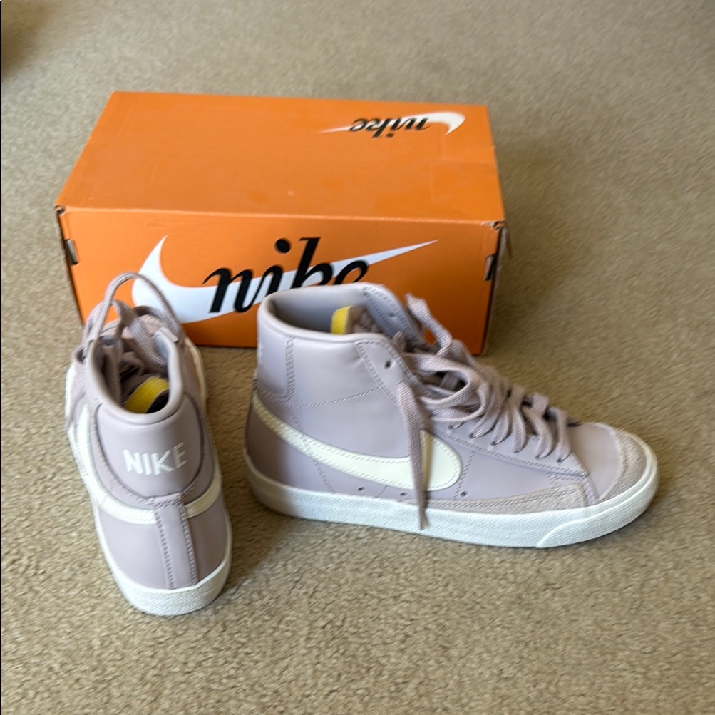 Nike Purple And White Blazer Sneakers Sleek Design - Brand New Size 6.5